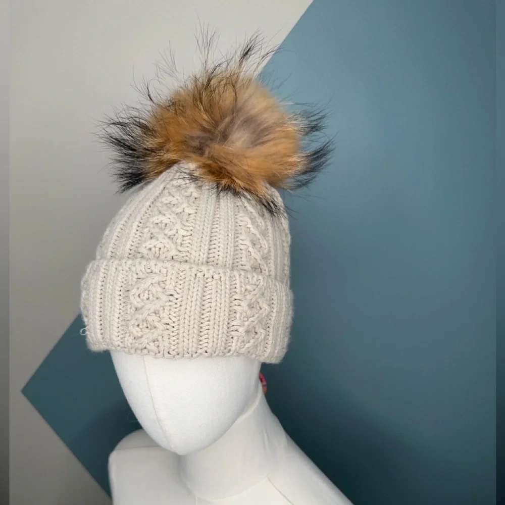 Frost Cable Knit Pom Beanie Hat – Beige, Faux Fur Pom, Made in Poland - Picture 2 of 7